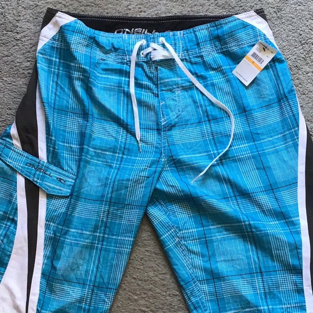 O’Neill board shorts, size 33, NWT